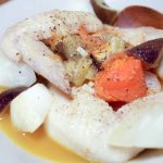 手羽先と野菜シチューからグラタンへ20230303