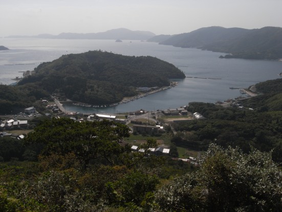 上から見たイカ寄席浜